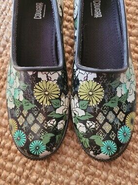 Cougar Floral Slip-On  Rubbet Flats